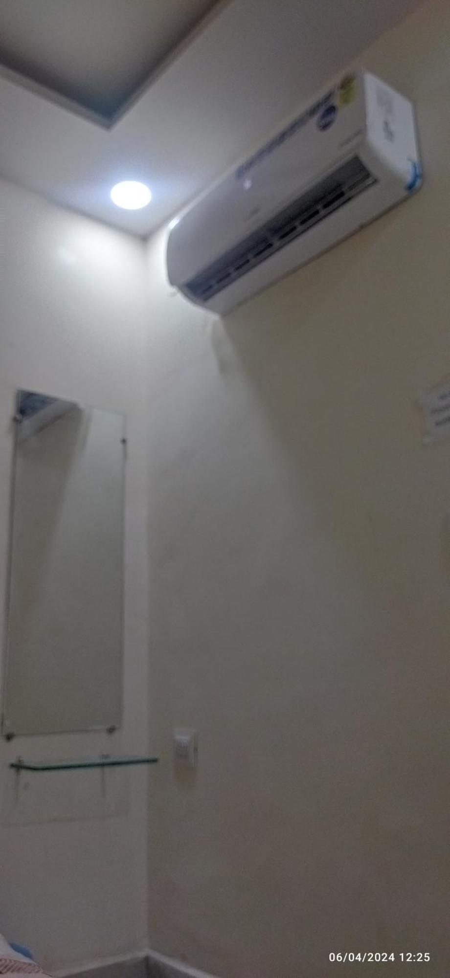 Shree Gajlaxmi Hotel Walking Distance From Mahakaleswar Ujjain Exterior photo